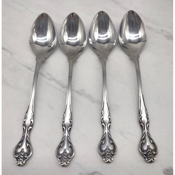 Lot Of 4 EPIC Stainless Oval Place Soup Spoon Masquerade Vintage 7 3/8" Japan - Picture 1 of 10